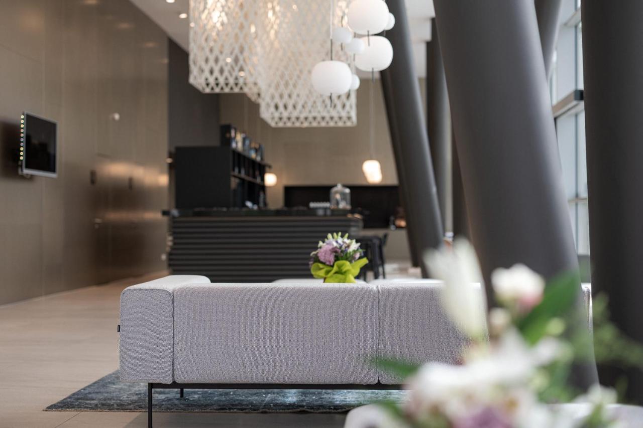 Aparthotel Joel Novalja Bagian luar foto